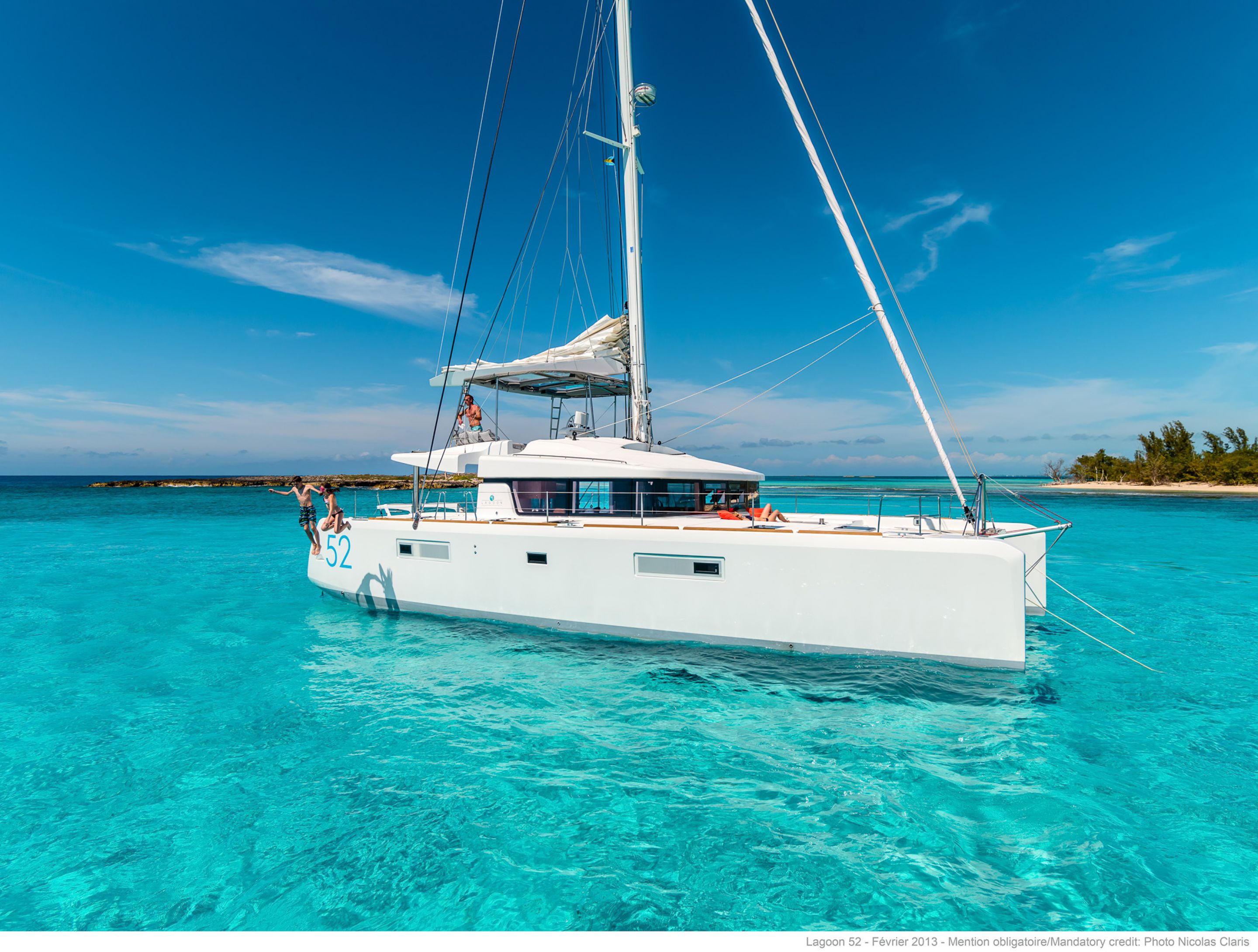 New Sail Catamaran for Sale 2019 Lagoon 52 F Boat Highlights